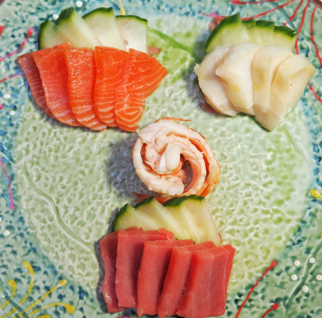 Mixto /combo sashimi (Solo pescado. 18 cortes)