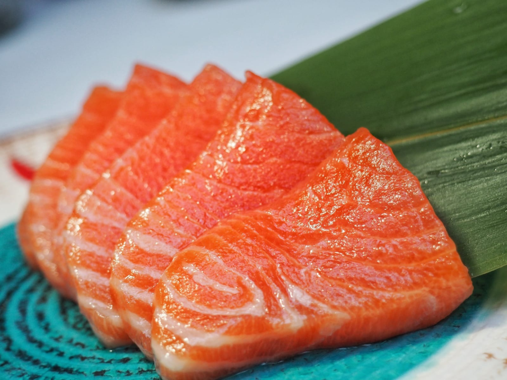 Salmón sashimi (Solo pescado. 6 unidades)